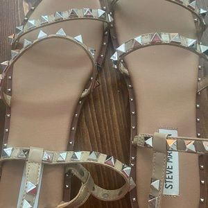Steve Madden Gladiator flats
